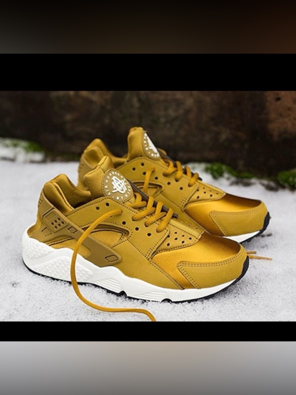 Nike Air Hurache Run ‘BRONZINE’ Women’s 9